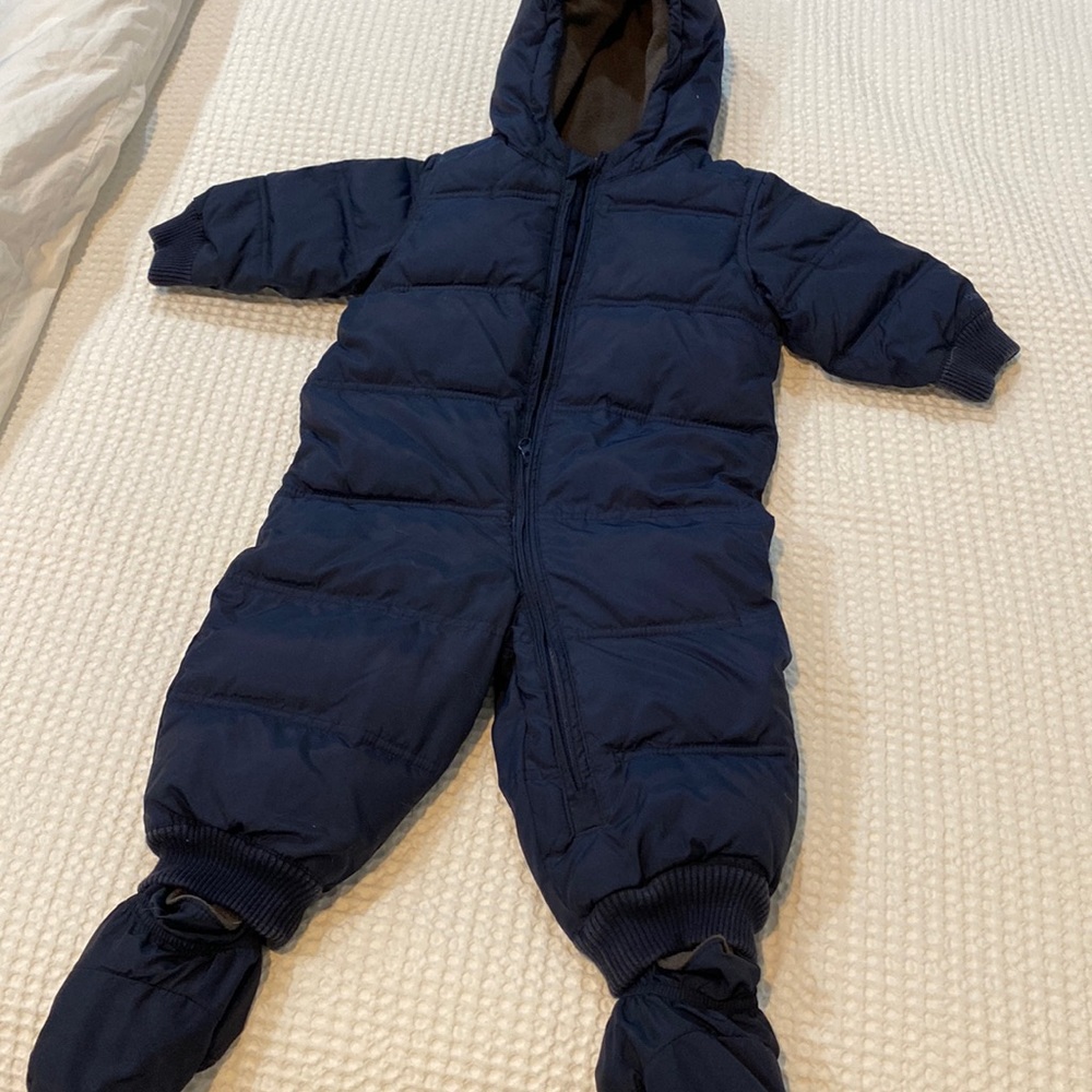 Good used condition. Hoodie. Full zip. Fleece booties attached.  Snowsuit.